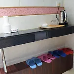 Yue Ka Hotel 99 Argyle Street